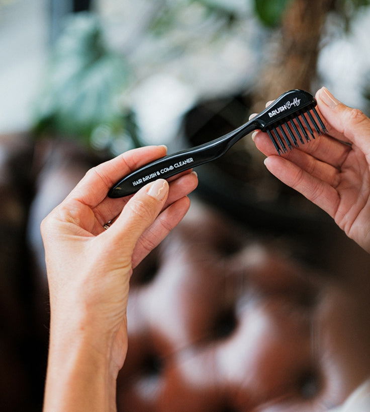 Mediceuticals Brush Buddy Reinigungskamm
